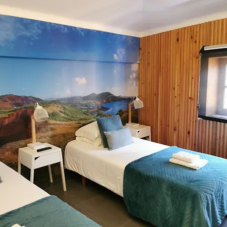 Hostel Globo Happy Angra do Heroísmo