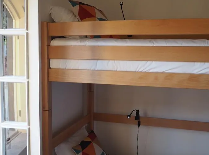 Auberge de jeunesse Globo Happy *